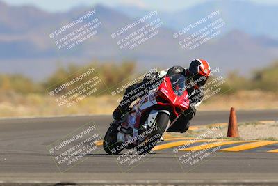 media/Oct-09-2022-SoCal Trackdays (Sun) [[95640aeeb6]]/Turn 15 (150pm)/